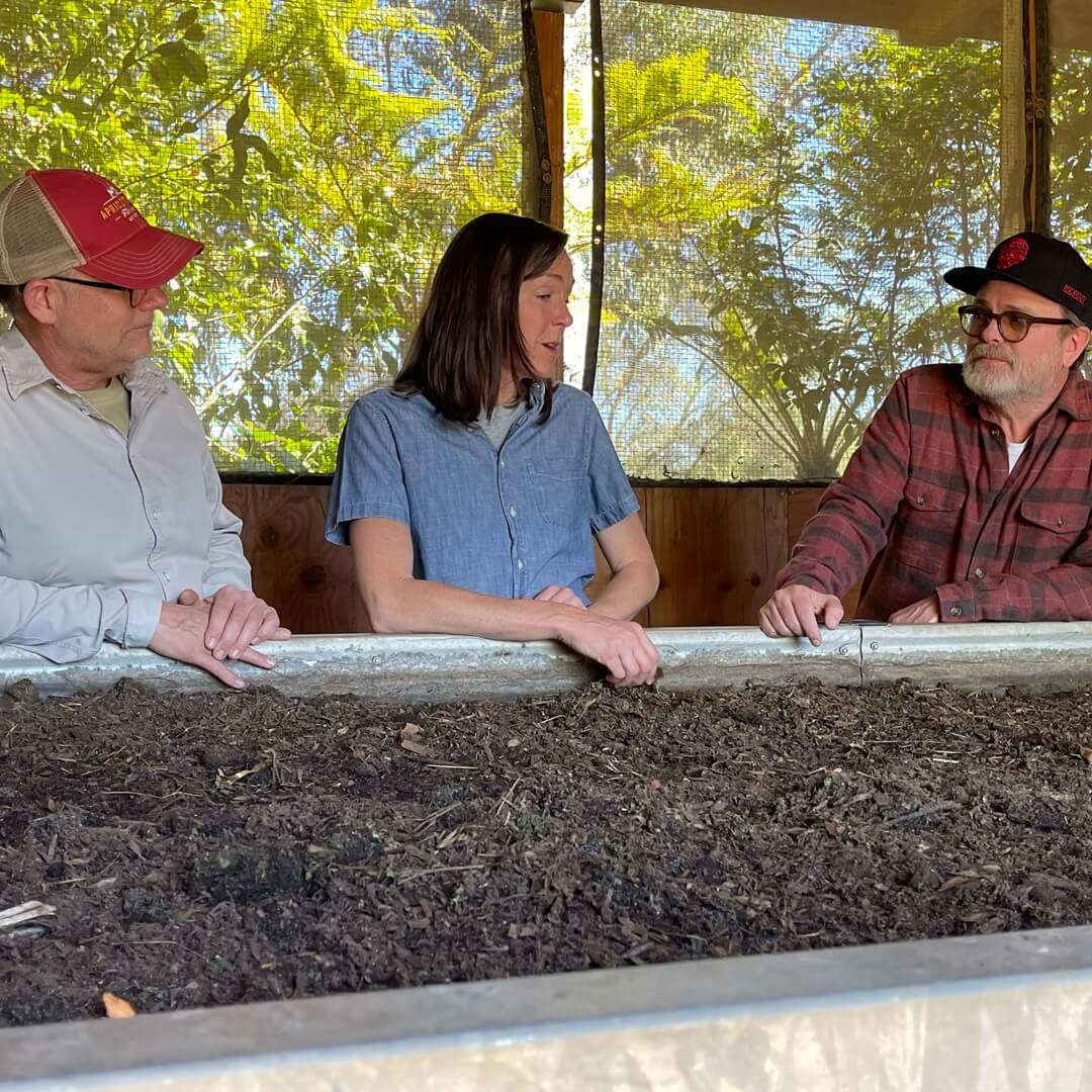 Rainn John and Molly over soil